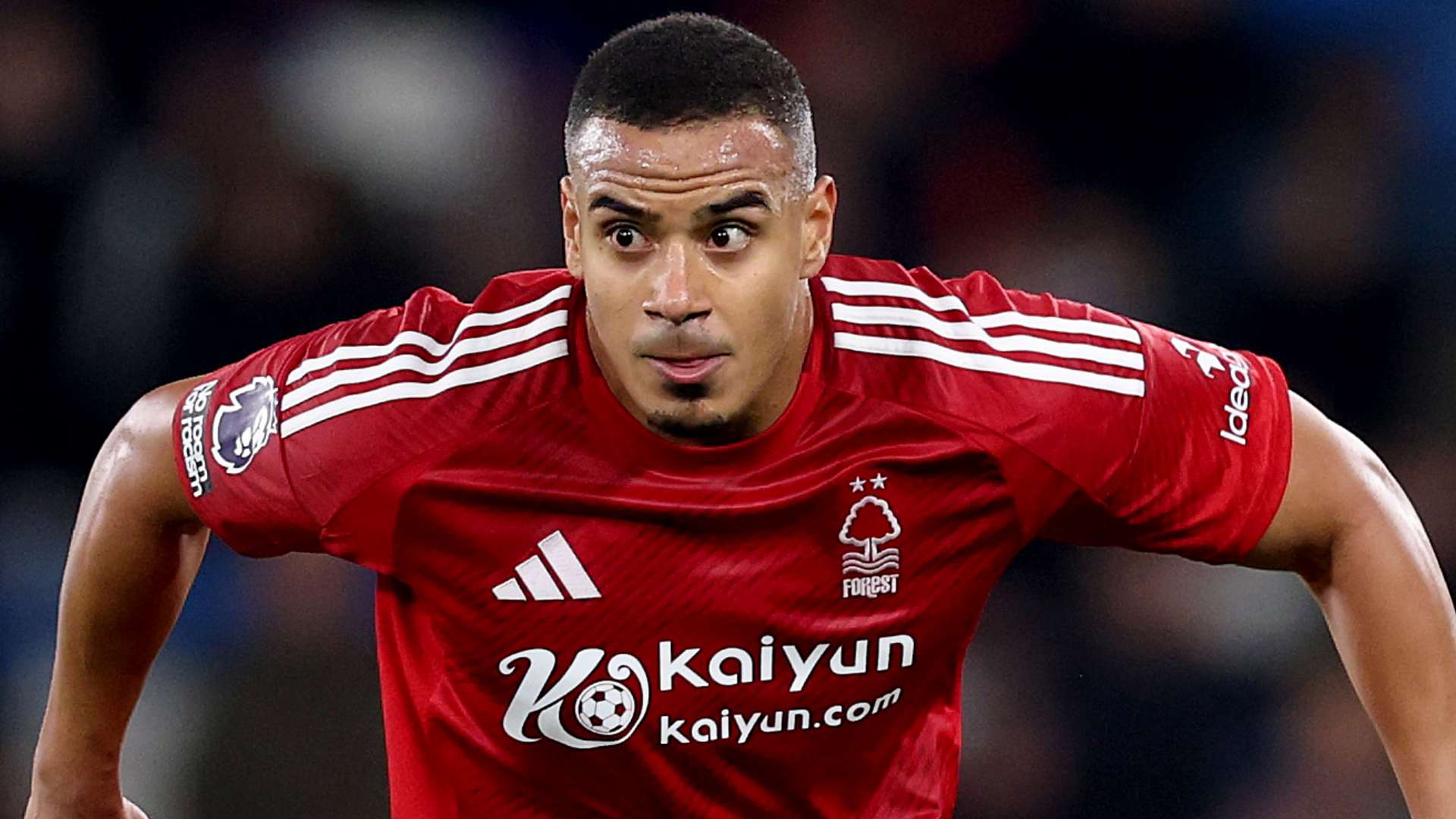 出对羽毛球 出对羽毛球